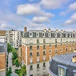 Magnifique Appartement Avec Balcon Proche De La Place Du Trocadero